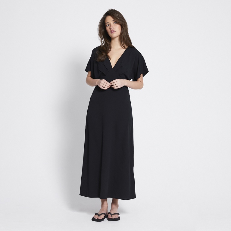 V-neck crepe dress "Selena" Black
